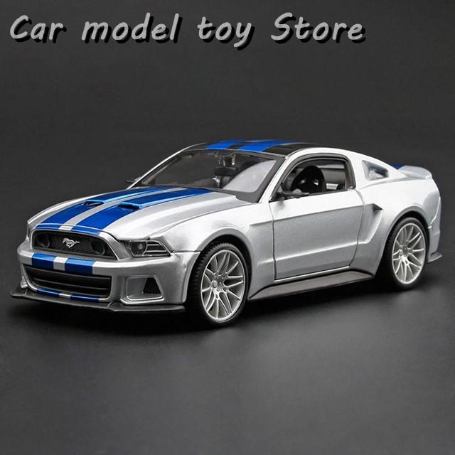 並行輸入品】フォード 1:24 マスタングGT ストリートレーサー 2014
