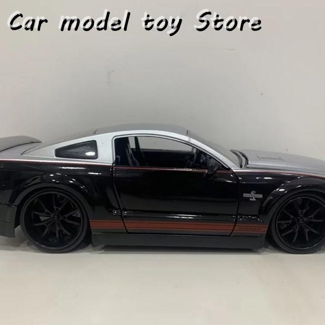 【並行輸入品】 1:24 マスタング シェルビー GT500 合金スポーツカーモデル ダイキャスト金属玩具 レーシングカー車両モデル シミュレーショントイの画像