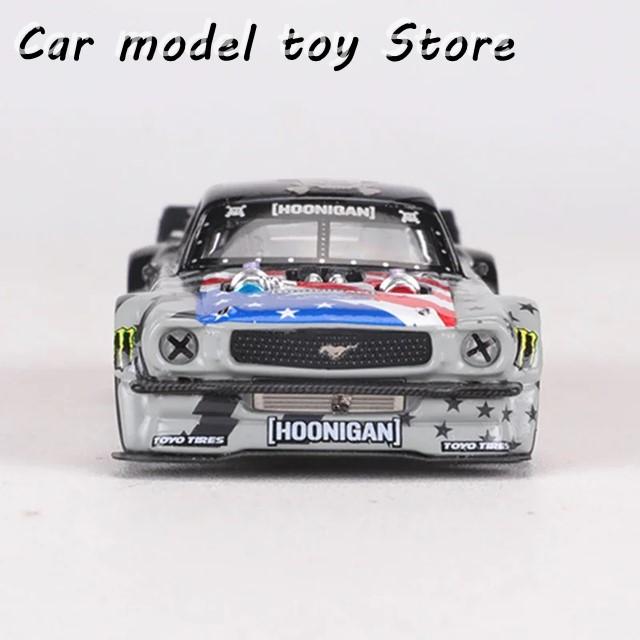 並行輸入品】 ストリートウォリアー 1:64 1965 マスタング HOONICORN