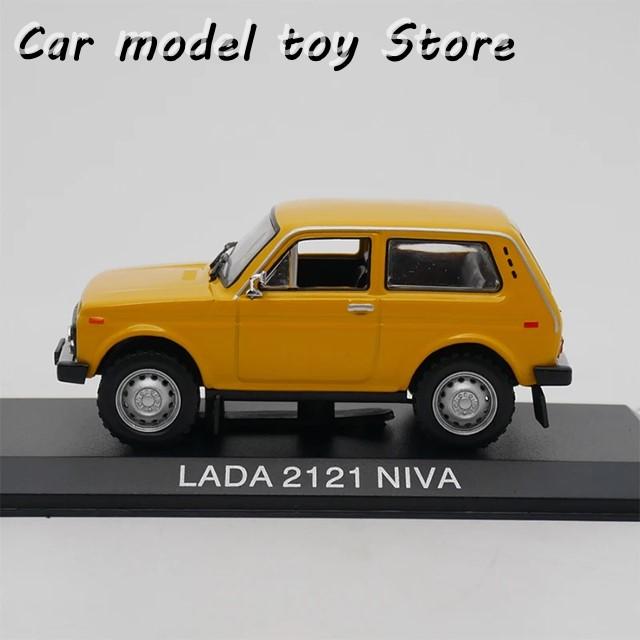 【並行輸入品】 IXO ダイキャスト オリジナル 1:43 スケール ラダ 2121 ニヴァ ソビエト シミュレーション合金カーモデル 用の画像
