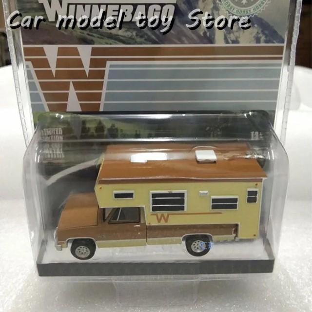 並行輸入品】 グリーンライト 1:64スケール 1980キャンピングカー