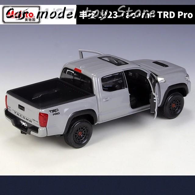 モデルカーズトラックス１～9 並行輸入品】 1:27 トヨタタコマTRD PRO 2023 合金車ダイ