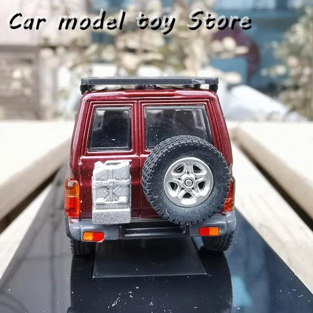 m*o様 非売品 トヨタ ランドクルーザー70 1/30 ダイキャストカー ホワ Amazon | 1/30 ミニカー ランドクルーザー ランクル 70 非売品 カラー