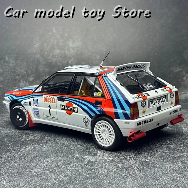 並行輸入品】 KYOSHO 1:18 LANCIA DELTA HF MARTINI ペイントカー