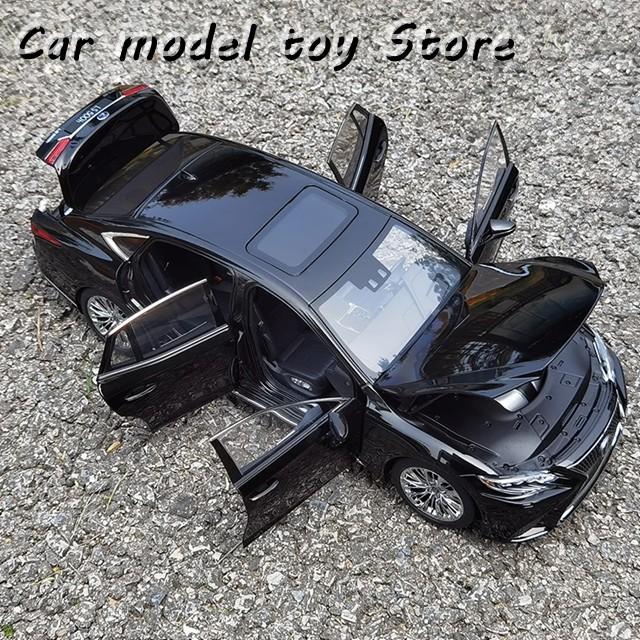 並行輸入品】レクサス AUTOART 1:18 LS500H SEDAN カーモデル LS500
