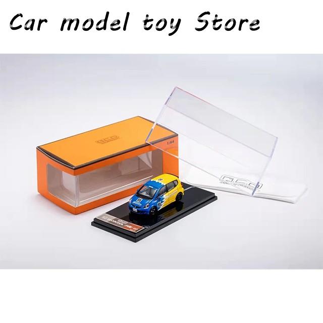 【並行輸入品】ホンダGCD 1/64 モデルカー  フィット GD3 ヴィンテージ車両 ダイキャストカー コレクション トイ ステーション車両 ディスプレイボックス付の画像
