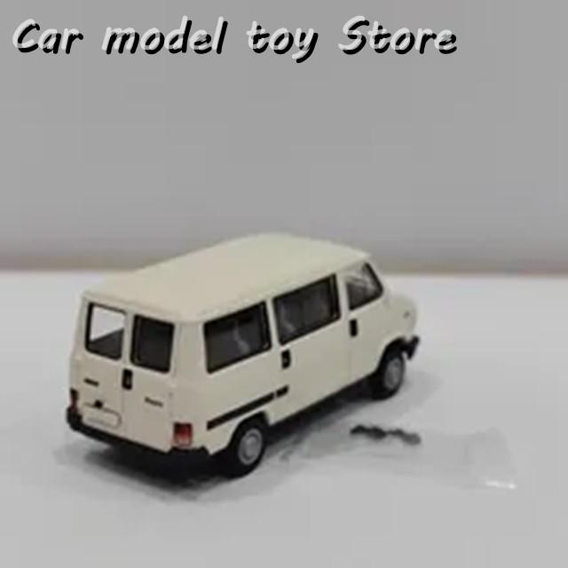 【並行輸入品】BREKINA 1/87 HO J5 BUS プラモデル バン 大人 プレゼント ホビー 玩具 静的完成品 置物 グッズの画像