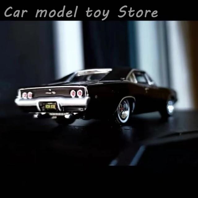 並行輸入品 グリーンライト1:64 1968ダッジチャージャーRT : Car model