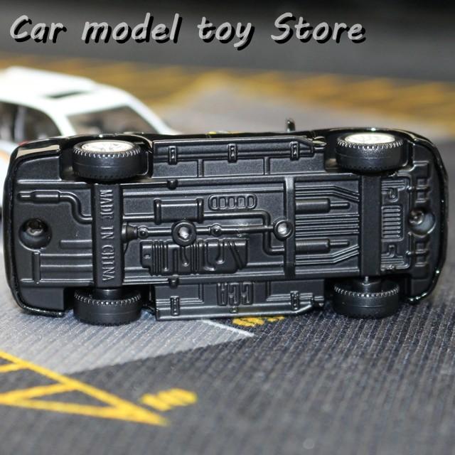 並行輸入品 1/64トヨタプラドSUVミニチュアモデルCCA MSZ : Car model