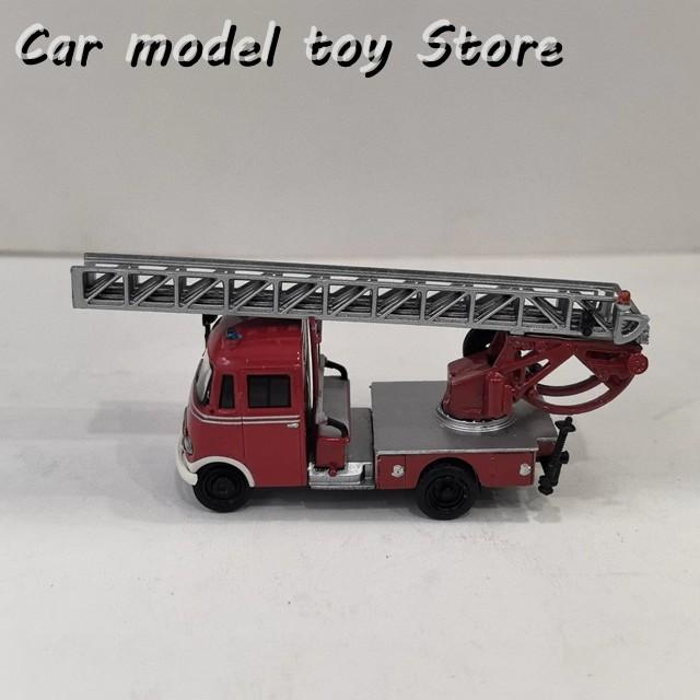 並行輸入品 ボックスオールド BREKINA HO 1/87スケール BENZ MB L 319