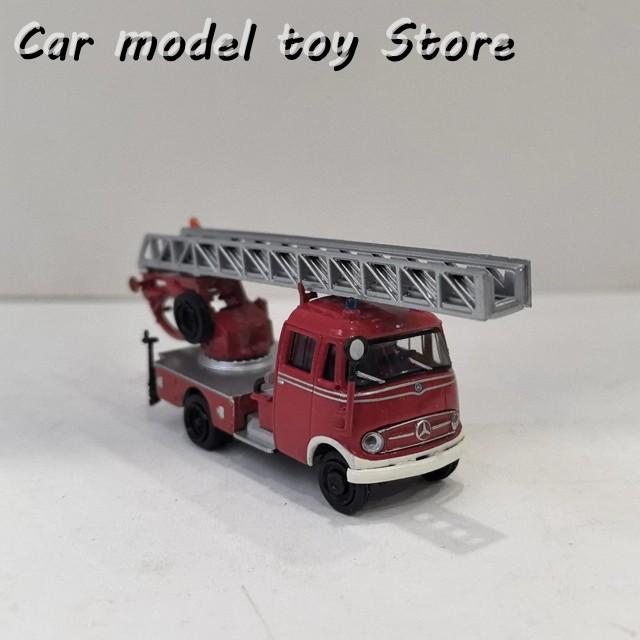並行輸入品 ボックスオールド BREKINA HO 1/87スケール BENZ MB L 319
