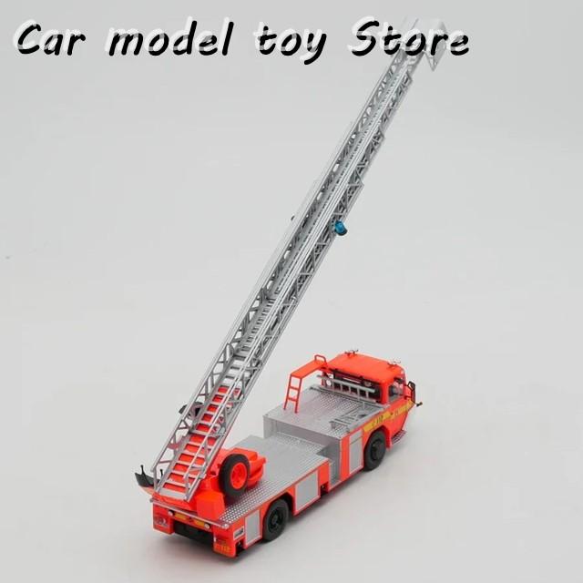 並行輸入品 ダイキャストIXO 1:43スケール MAGIRUS DLK ドイツ消防車