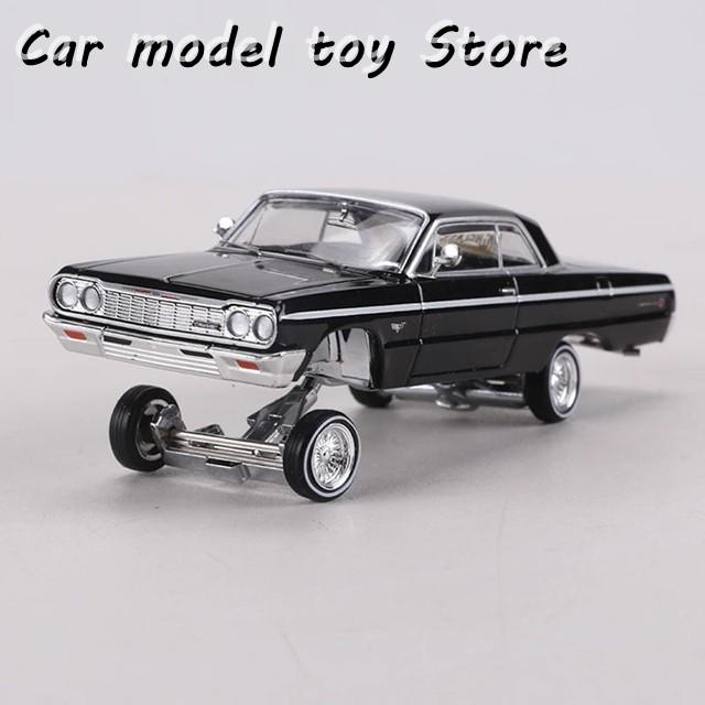 並行輸入品 97M 1:64 シボレー インパラ ローライダー モデルカー