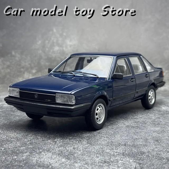 並行輸入品 ダイキャスト1/18パサートB2サンタナ1983クラシックカー