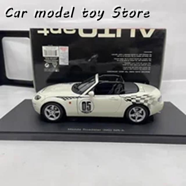 並行輸入品 ダイキャスト製 1:18スケール マツダ ロードスター NR-A シミュレーションスタティックカーモデルの画像