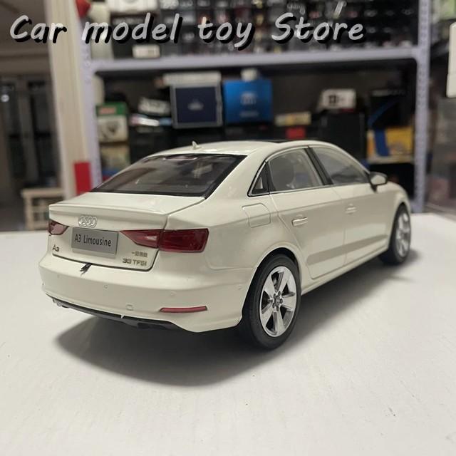 並行輸入品 ダイキャスト製 1:18スケール アウディ A3 リムジン セダンバージョン シミュレーションスタティックカーモデルの画像