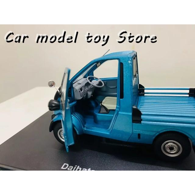 並行輸入品 ダイハツミゼットII 2オープンドア 1:24スケール ダイ