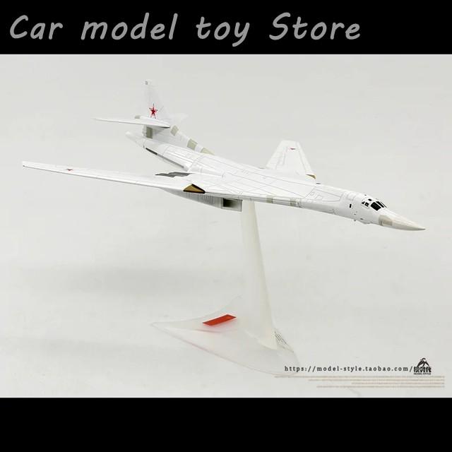 並行輸入品 ダイキャスト 1/200 SCALE WLTK ソビエト空軍 TU-160