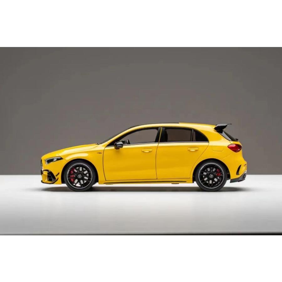 ミニカー 1/18 ベンツ A45 AMG 1/18 ミニカー ベンツ A45 AMG MI1099 傷