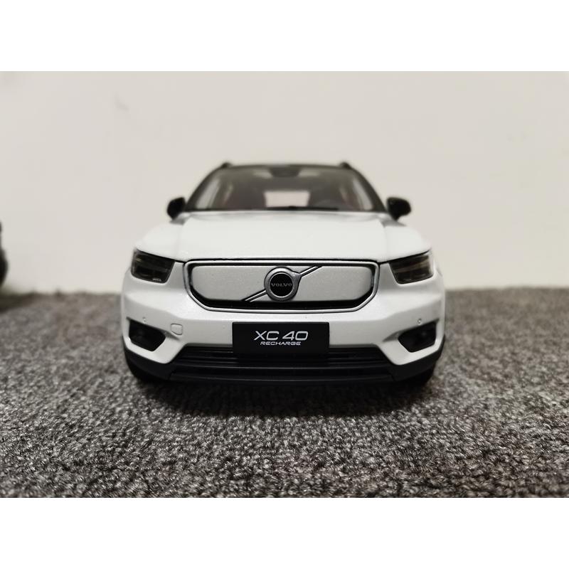 ミニカー 1/18 ボルボ XC40 2022 : mi1400 : Car model toy Store 