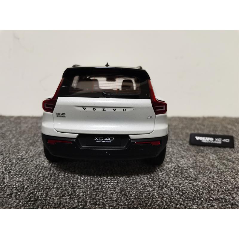 ミニカー 1/18 ボルボ XC40 2022 : mi1400 : Car model toy Store 