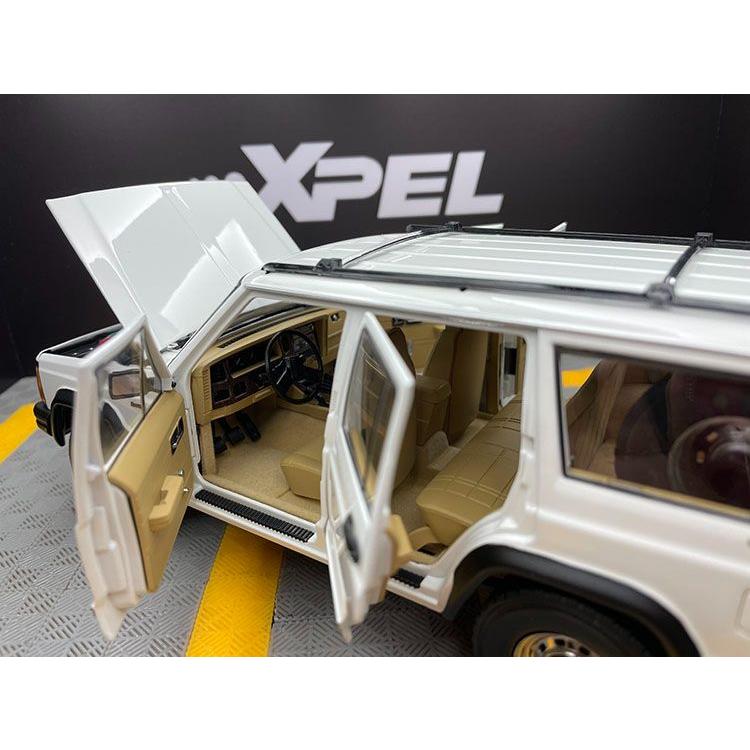 ミニカー 1/18 ジープ チェロキー Jeep Cherokee : mi171 : Car model 