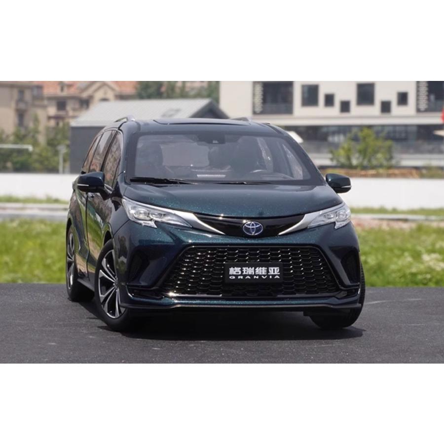 ミニカー 1/18 トヨタ GRANVIA MPV 1/18 ミニカー トヨタ GRANVIA MPV MI447 傷