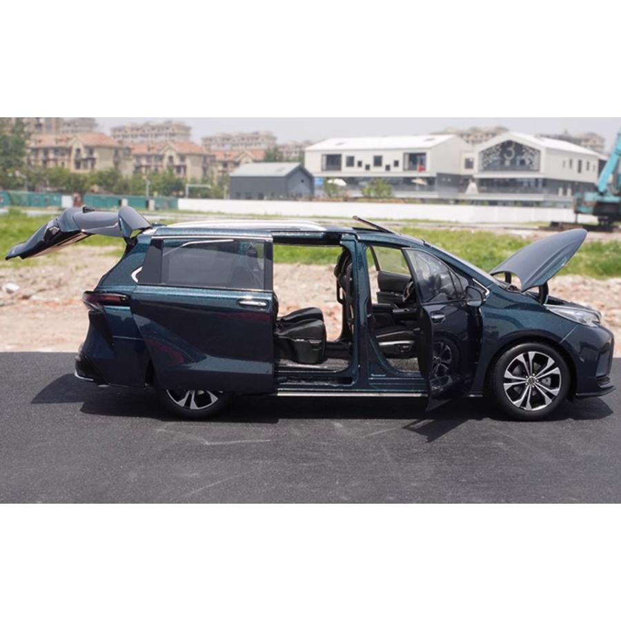 ミニカー 1/18 トヨタ GRANVIA MPV 1/18 ミニカー トヨタ GRANVIA MPV MI447 傷