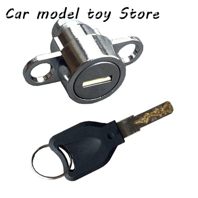 並行輸入品】 シツルイ ルーフボックスロック 鍵付 車用ルーフボックス