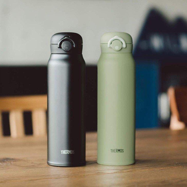 サーモス 真空断熱ケータイマグ Jnr 351 Kki カーキ Thermos 350ml 保冷保温 水筒 ワンタッチ 軽量 マグボトル 暮らしの杜 横濱 通販 Yahoo ショッピング