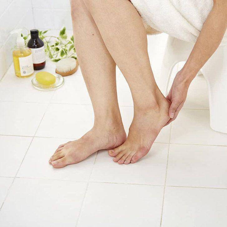 56 Off Sanko サンコー びっくり足裏つるつる ピンク Bh 35 お風呂 浴室 角質 マッサージ 簡単 Cisama Sc Gov Br