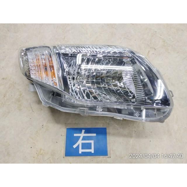 KBT】カローラフィールダー DBA-NZE141G 右ヘッドランプ ライト 1F7 