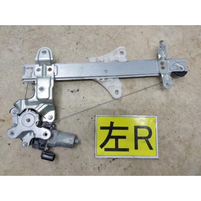 スペーシア 【KBT】スペーシア DBA-MK32S 左リア ドアレギュレーター