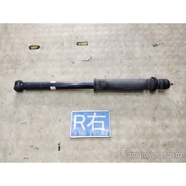 N-BOX 【KBT】N−BOX DBA-JF1 右リア ショックアブソーバー NH624P