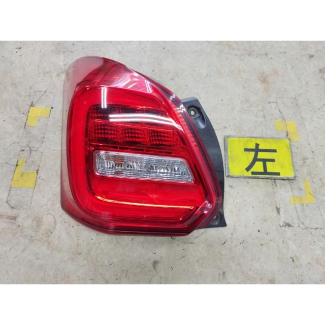 スイフト 【KBT】スイフト DAA-ZC53S 左テールランプ 35670-52RA2
