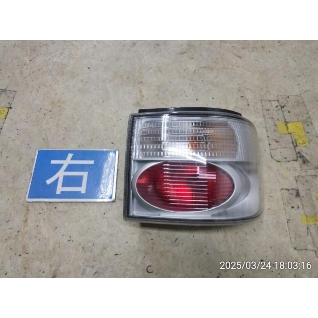 タント 【KBT】タント CBA-L350S 右テールランプ 81550-B2110 : 久保田 