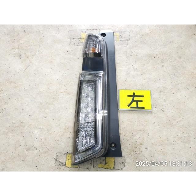 N-WGN 【KBT】N−WGN DBA-JH1 左テールランプ 33550-T6G-J01