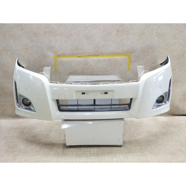 KBT】エルグランド DBA-TE52 Fバンパー 62022-1JB4A