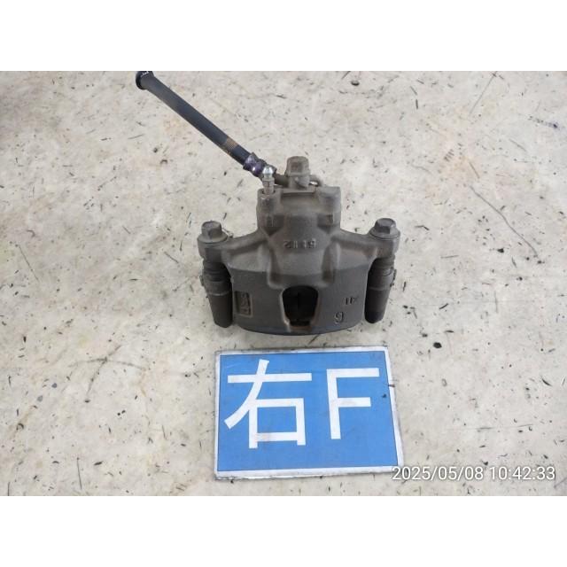 ムーヴ 【KBT】ムーヴ DBA-L175S 右フロント キャリパー 47730-B2012