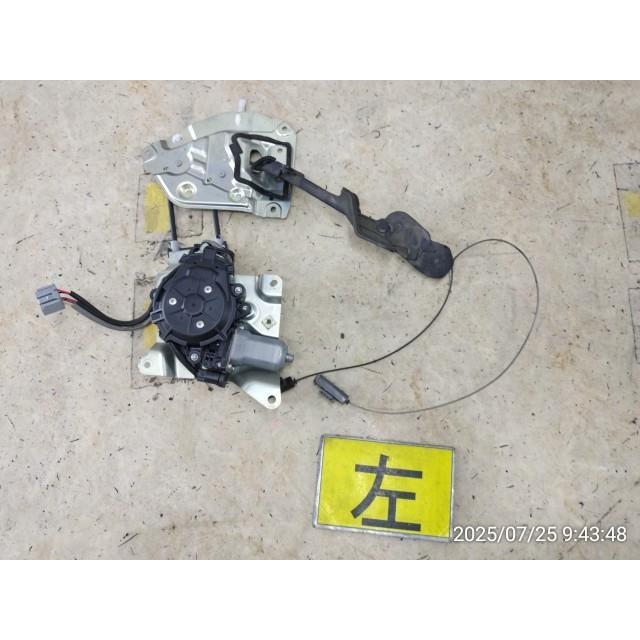 タント 【KBT】タント DBA-L375S 左パワースライドドアモーター 85006