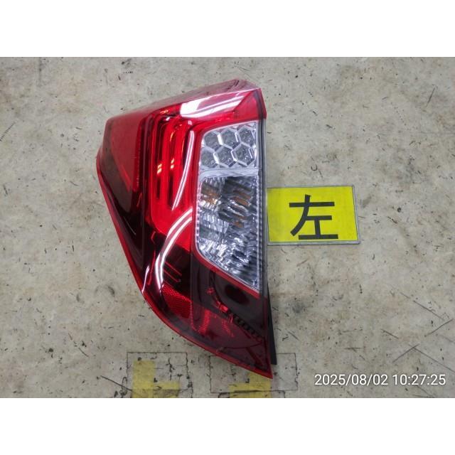 フィット 【KBT】フィット DAA-GP5 左テールランプ 33550-T5A-J31