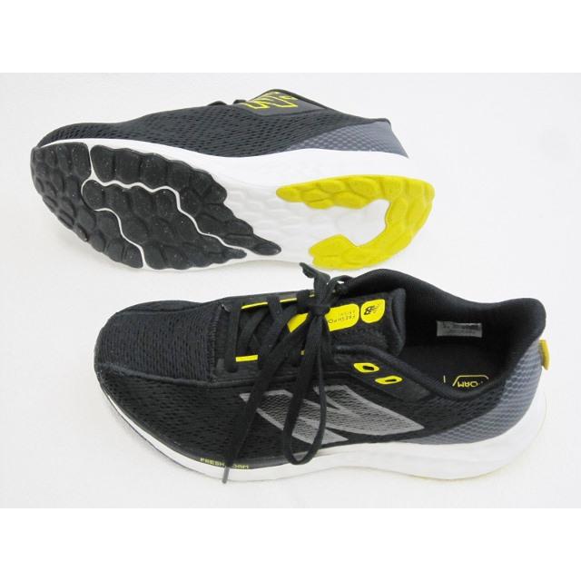 New Balance トレーニングシューズ 黒/黄色 New Balance トレーニングシューズ 黒/黄色 楽天市場】ニューバランス