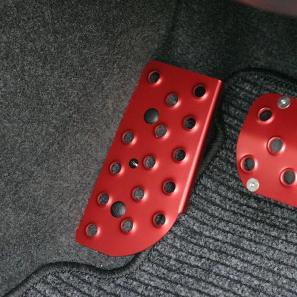 MT車用 ドライバー用フットレスト | ジムニー専門店アピオ ジムニー