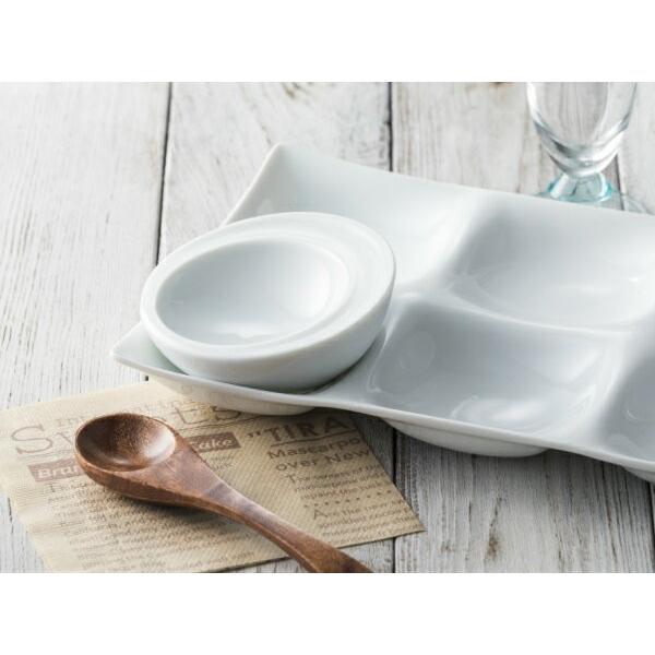 小皿 前菜皿 9.3cm 日本製 美濃焼 陶器 洋食器 白い食器 オシャレ