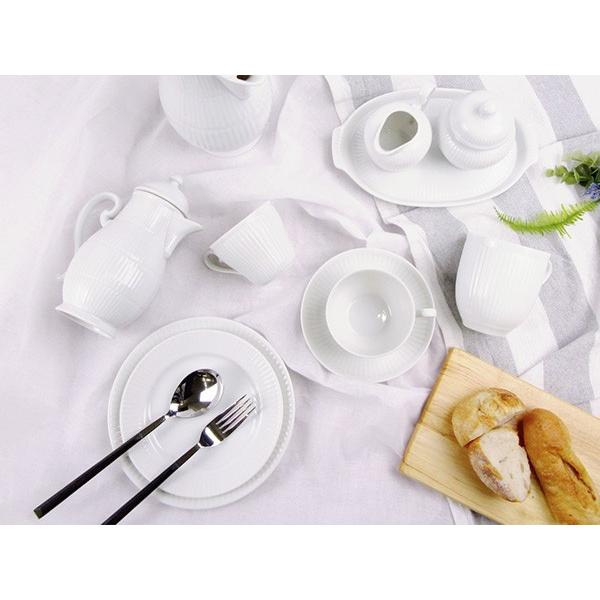 Royal Blanche 丸リム皿 (大) 18.8cm 日本製 美濃焼 陶器 白磁 白い