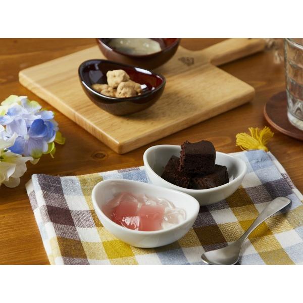 洋食器 ちびオーバルボウル 9.3cm 小鉢 日本製 白い食器 楕円皿 豆皿