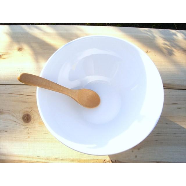 洋食器 たっぷりボウル 18cm 中鉢 日本製 カネスズ kanesuzu 白磁 白い