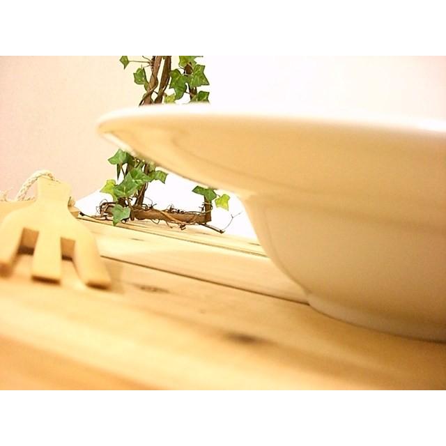 A級品 ひそかに流行りの幅広リムスープ皿 24cm白い食器 マジェスタ（超