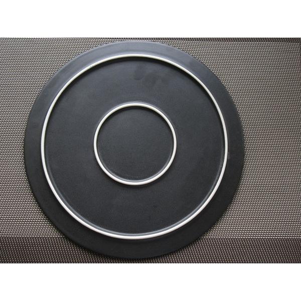 盛れる器」 METEOR 24cm フラット プレート 黒い食器 黒マット 丸 美濃