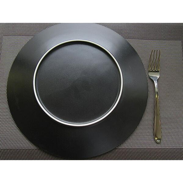 盛れる器」 METEOR 27cm ディナー皿 黒い食器 黒マット 丸 プレート